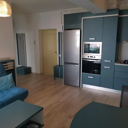 Your Escape To The Mamaia