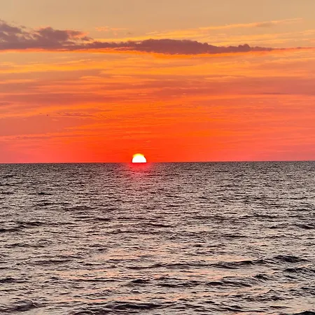 דירה Your Escape To The מאמאיה